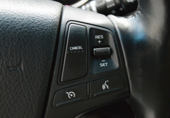 Подержанный автомобиль Kia Sorento 2017 года (18 фото)