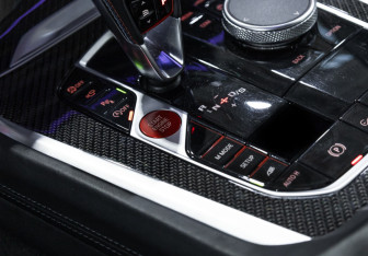 Подержанный автомобиль BMW X6 M 2021 года (23 фото)