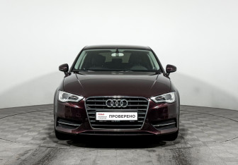 Подержанный автомобиль Audi A3 Hatchback 2015 года (2 фото)