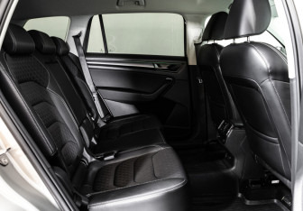 Подержанный автомобиль Skoda Kodiaq 2019 года (21 фото)