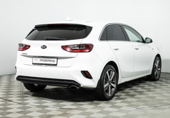 Подержанный автомобиль Kia Ceed Hatchback 2018 года (5 фото)