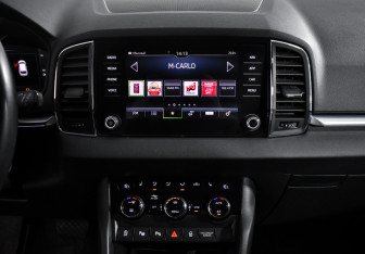 Подержанный автомобиль Skoda Karoq 2020 года (17 фото)