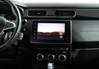 Подержанный автомобиль Renault Arkana 2019 года (14 фото)