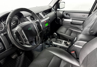 Подержанный автомобиль Land Rover Discovery 2008 года (9 фото)
