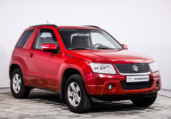 Подержанный автомобиль Suzuki Grand Vitara 2008 года (3 фото)