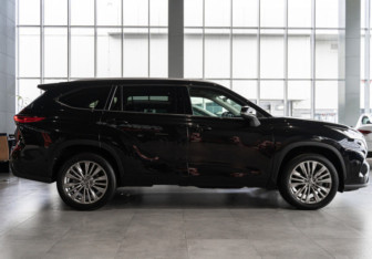 Новый Toyota Highlander 2026 (5 фото)