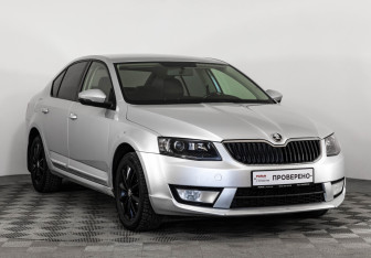 Подержанный автомобиль Skoda Octavia Liftback 2017 года (3 фото)