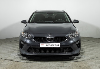 Подержанный автомобиль Kia Ceed Wagon 2020 года (2 фото)