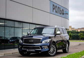 Подержанный автомобиль Infiniti QX80 2017 года (1 фото)