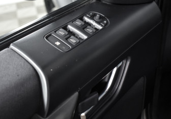 Подержанный автомобиль Land Rover Freelander 2007 года (10 фото)
