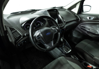Подержанный автомобиль Ford EcoSport 2014 года (11 фото)