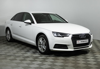 Подержанный автомобиль Audi A4 Sedan 2018 года (3 фото)