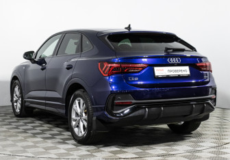 Подержанный автомобиль Audi Q3 2021 года (7 фото)