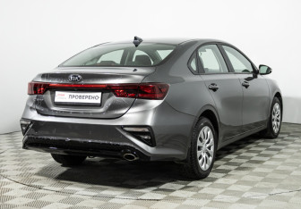 Подержанный автомобиль Kia Cerato Sedan 2020 года (5 фото)