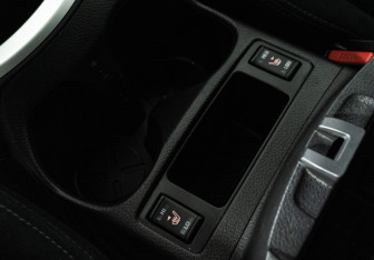 Подержанный автомобиль Nissan X-Trail 2017 года (18 фото)