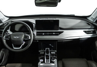 Подержанный автомобиль Chery Tiggo 8 Pro 2022 года (13 фото)