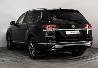 Подержанный автомобиль Volkswagen Teramont 2019 года (8 фото)