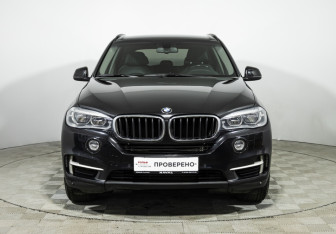Подержанный автомобиль BMW X5 2015 года (2 фото)