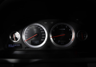 Подержанный автомобиль Volvo XC90 2012 года (11 фото)