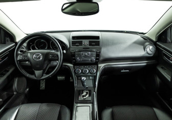 Подержанный автомобиль Mazda 6 Sedan 2012 года (13 фото)