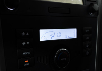 Подержанный автомобиль Great Wall Hover H5 2011 года (16 фото)