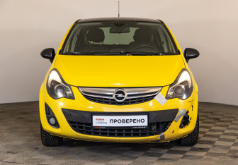 Подержанный автомобиль Opel Corsa 2013 года (2 фото)