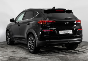 Подержанный автомобиль Hyundai Tucson 2020 года (7 фото)