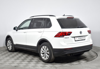 Подержанный автомобиль Volkswagen Tiguan 2018 года (7 фото)