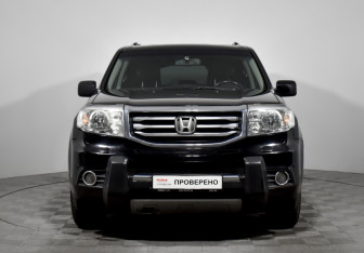 Подержанный автомобиль Honda Pilot 2012 года (2 фото)