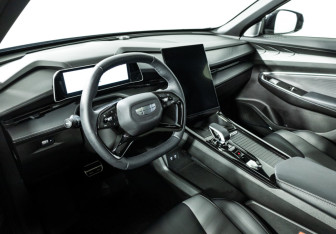 Подержанный автомобиль Geely Cityray 2024 года (11 фото)