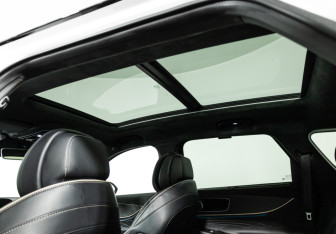 Подержанный автомобиль Jaecoo J8 2024 года (15 фото)