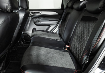 Подержанный автомобиль Haval M6 2024 года (10 фото)