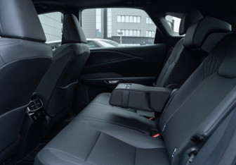 Новый Lexus RX 2025 (12 фото)