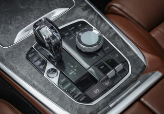 Подержанный автомобиль BMW X7 2019 года (24 фото)
