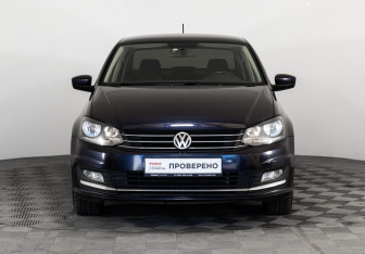 Подержанный автомобиль Volkswagen Polo Sedan 2015 года (2 фото)