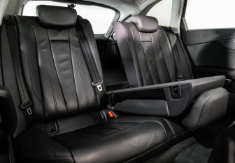 Подержанный автомобиль Audi A4 allroad 2016 года (29 фото)