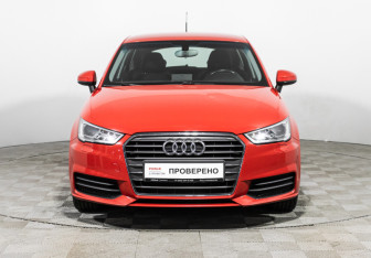 Подержанный автомобиль Audi A1 2016 года (2 фото)