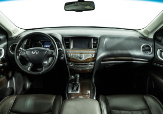 Подержанный автомобиль Infiniti QX60 2014 года (13 фото)