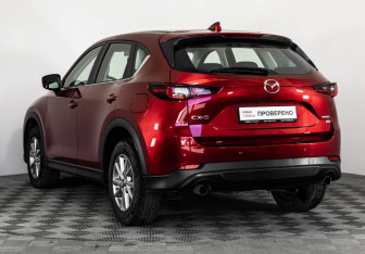 Подержанный автомобиль Mazda CX-5 2023 года (8 фото)