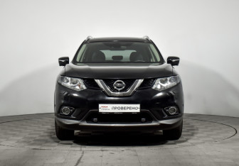 Подержанный автомобиль Nissan X-Trail 2017 года (2 фото)