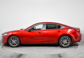 Подержанный автомобиль Mazda 6 Sedan 2019 года (8 фото)