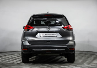Подержанный автомобиль Nissan X-Trail 2019 года (6 фото)