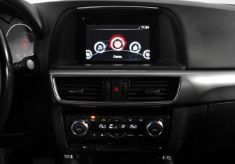 Подержанный автомобиль Mazda CX-5 2015 года (16 фото)