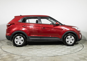 Подержанный автомобиль Hyundai Creta 2017 года (4 фото)