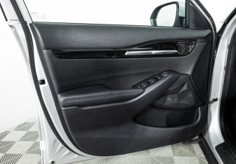 Подержанный автомобиль Kia Seltos 2021 года (27 фото)