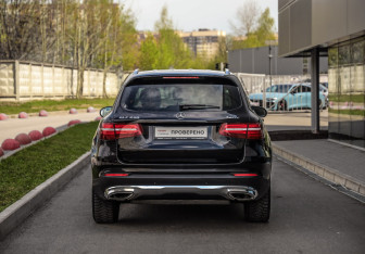 Подержанный автомобиль Mercedes-Benz GLC Coupe 2018 года (8 фото)