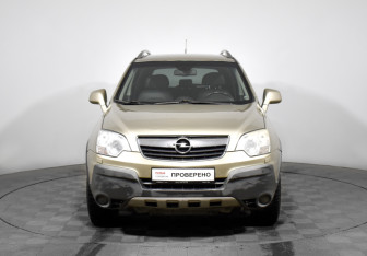 Подержанный автомобиль Opel Antara 2010 года (2 фото)