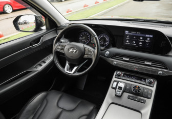 Подержанный автомобиль Hyundai Palisade 2021 года (13 фото)