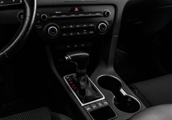 Подержанный автомобиль Kia Sportage 2021 года (14 фото)