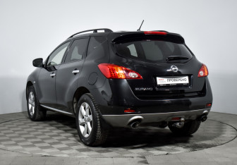 Подержанный автомобиль Nissan Murano Suv 2011 года (7 фото)